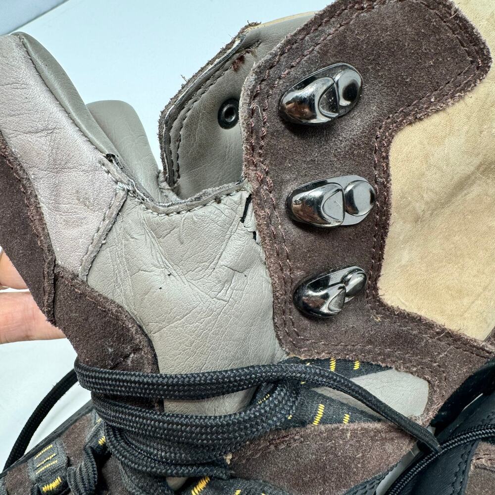 Vintage 2003 Nike ACG Waterproof Goretex Hiking Boots
Brown Men’s Size US 7 - Picture 10 of 14